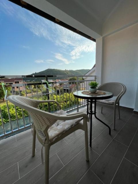 Apartment Ciro Херцег-Нови Экстерьер фото